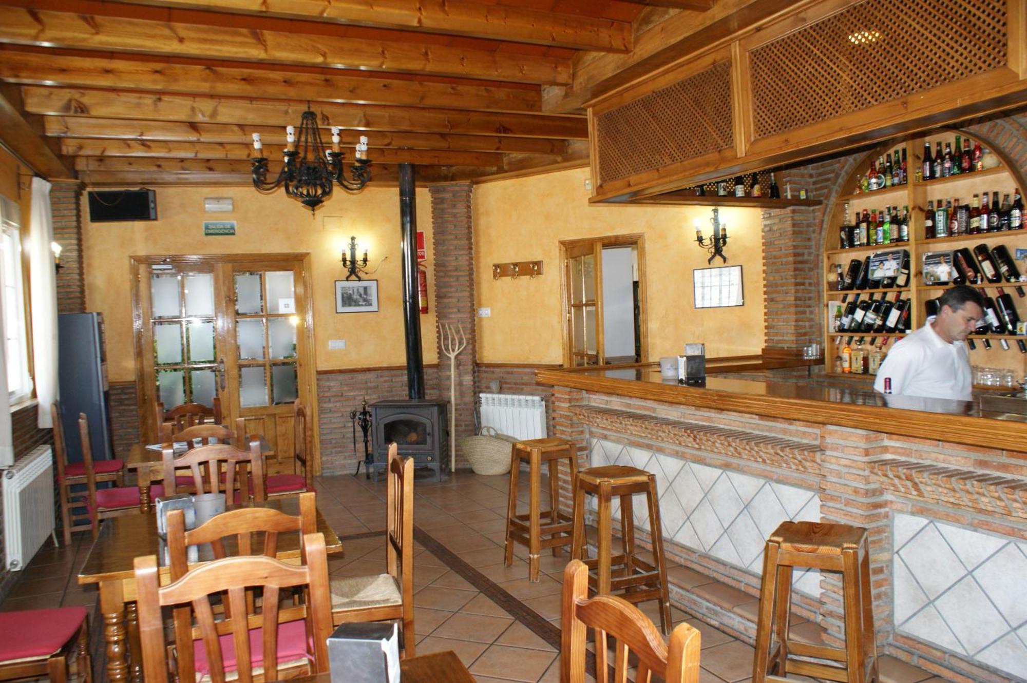 Hotel Juan Francisco Güéjar Sierra Étterem fotó